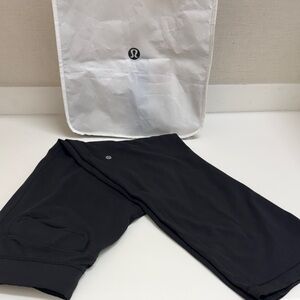 Lululemon Men’s Black Pull On Pants